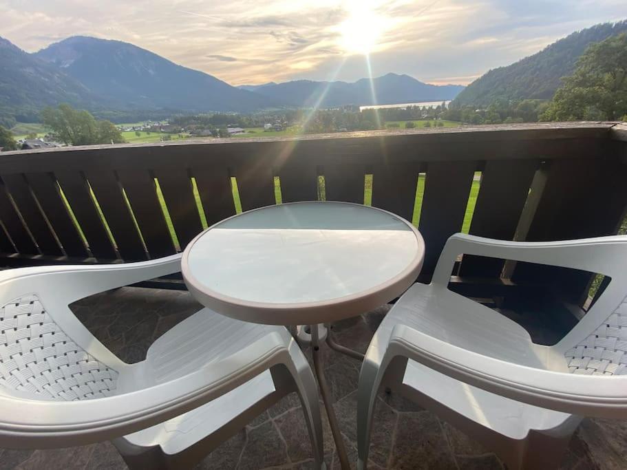 Schoene Mit Wolfgangseeblick Apartment